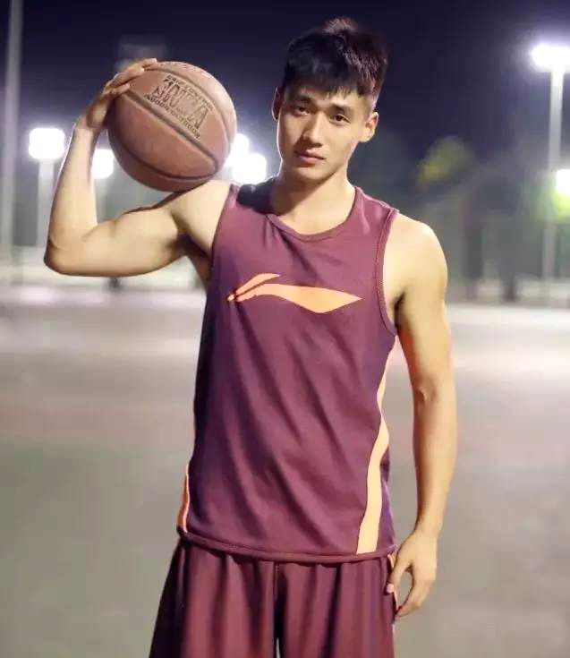 丑男的逆袭攻略,丑男逆袭具备的条件