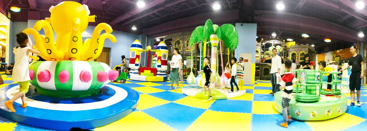 一家新开的大型游乐场,开一家一千平儿童室内游乐场