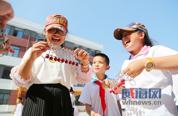 你们的笑脸原唱,你们的笑脸比阳光更耀眼