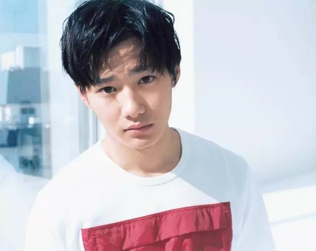 今年日本国宝级帅哥排行榜第一名,日本国宝级帅哥第七位