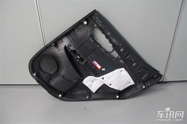 日产2018逍客智享版拆解视频,第三代逍客和逍客经典拆解对比