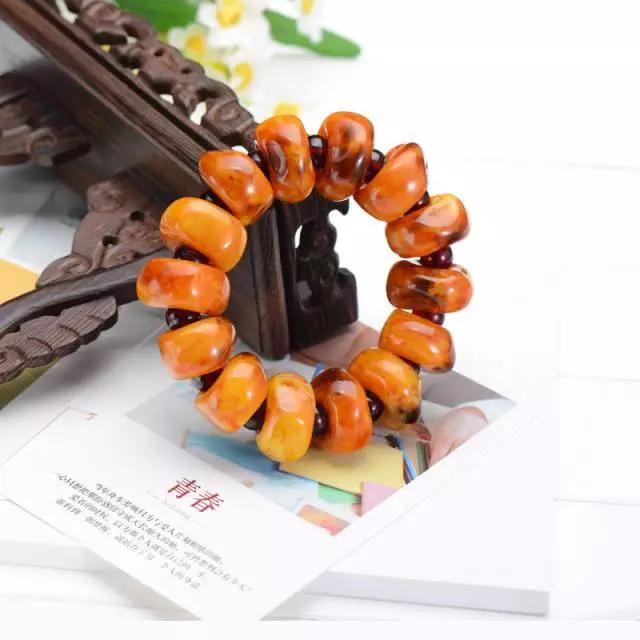 蜜蜡的造假手段,各种造假蜜蜡都会暴露出真身