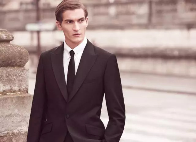 《他是龙》:纯情小处龙x撩龙老司机,看过都说好的俄罗斯电影