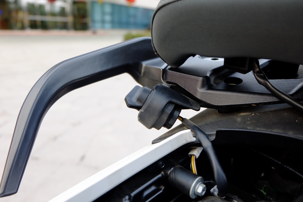 新车ktm1290advr落地价格,2020款ktm1290advs试驾