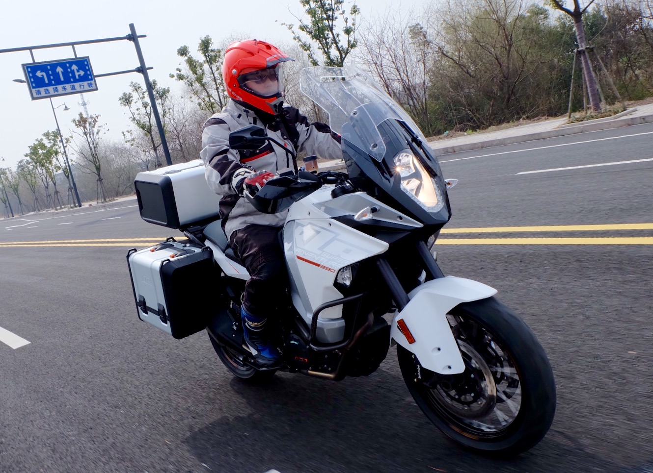 新车ktm1290advr落地价格,2020款ktm1290advs试驾