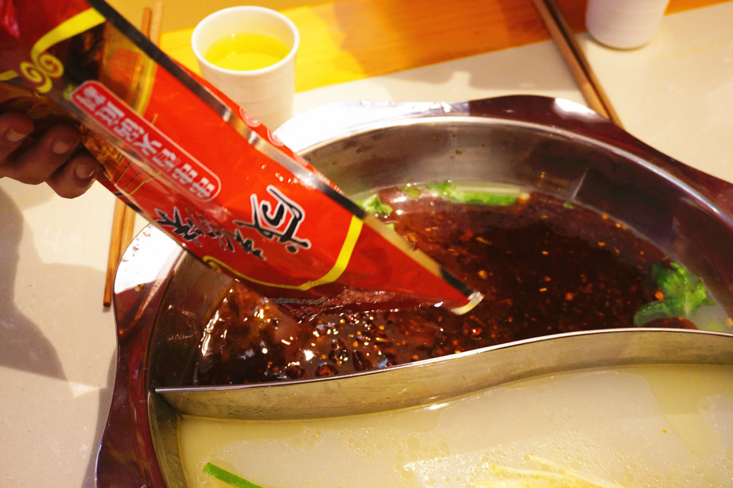 袁记串串香投入70万多久回本,成华区袁记串串香