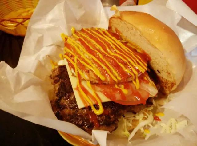 贵阳吃货推荐的美食观山湖小吃街,贵阳威清路美食推荐