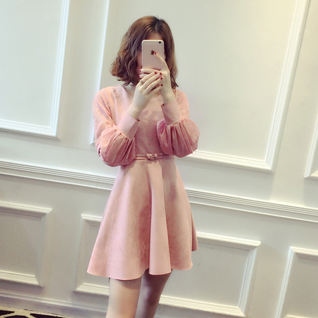 时尚年轻连衣裙女人味十足 (韩版青春连衣裙)