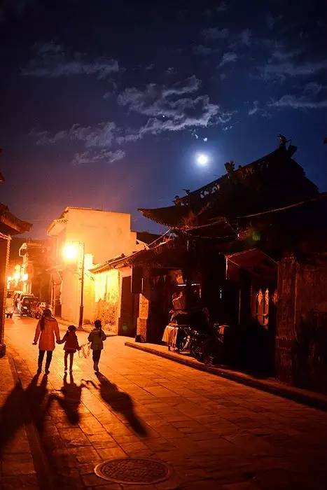 夏天就该去玩,夏天就去丽江旅游