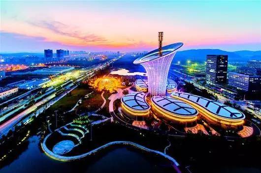 聚焦｜终于等到你！我们的湖北自贸区