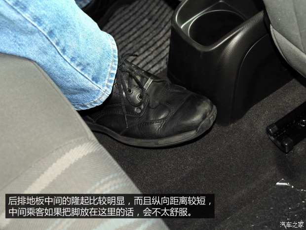 雪佛兰爱唯欧2012款裸车当年价格,雪佛兰爱唯欧三厢2013价格