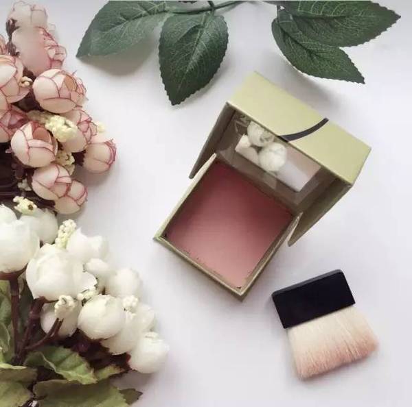 今夏最in女团妆,不容错过的大牌彩妆产品