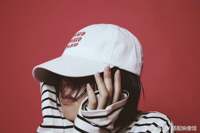 长脸型适合戴什么样的秋款帽子,各种帽子搭配不挑脸型的技巧
