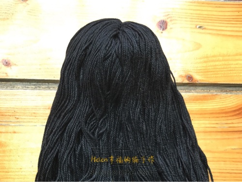 Helen老师简单几步教你做出一个萌萌的钩编娃娃