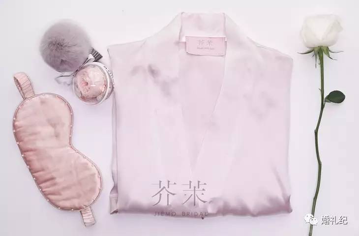 200元左右的女人衣服,200元以上女士服装