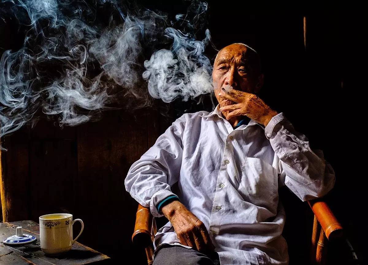 单反光圈快门感光度怎么配合,感光度光圈快门最佳设置表格