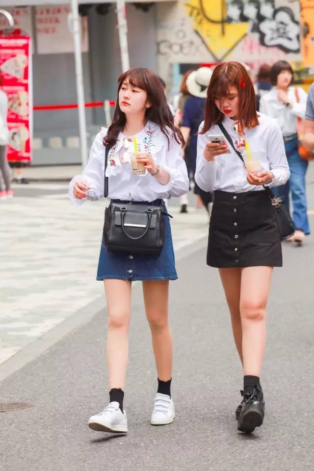 屁股太小怎么穿衣服好看,屁股大胯宽大腿粗穿衣风格