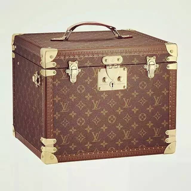 lv个性化定制产品是什么意思,lv个性化定制包包