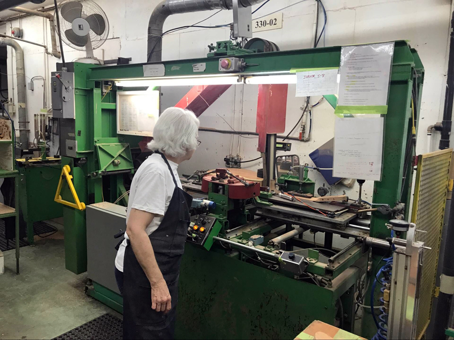 极速快报：弘力乐器2017加拿大Godin吉他工厂参观第一天精彩视频