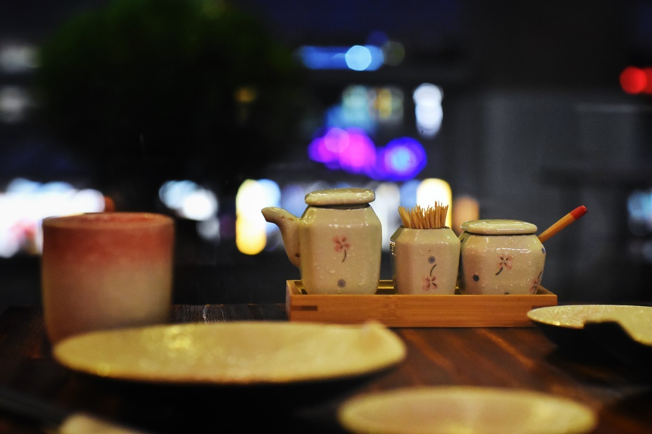 洛阳旋转餐厅自助餐日料,洛阳深夜食堂美食攻略