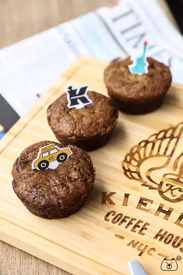 金盏花香的拿铁！来全球首间科颜氏咖啡厅品尝甜点吧