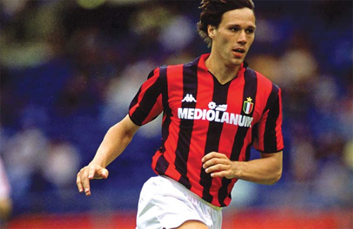 德国三驾马车荷兰三剑客,三驾马车vs荷兰三剑客