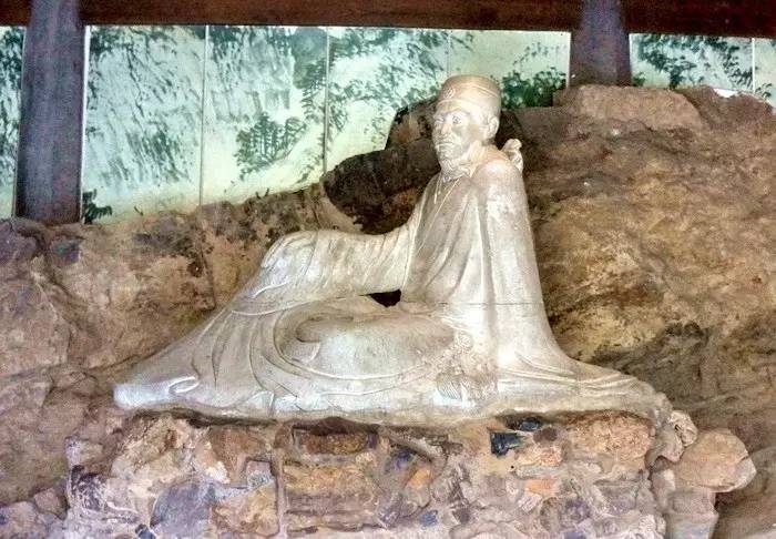 在天愿作比翼鸟是白居易的什么诗,在天愿作比翼鸟白居易感情