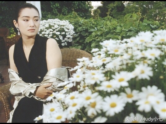 巩俐主演大红灯笼高高挂9集,巩俐大红灯笼高高挂电影