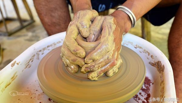 西双版纳在水一方泼水节,版纳哪里可以感受泼水