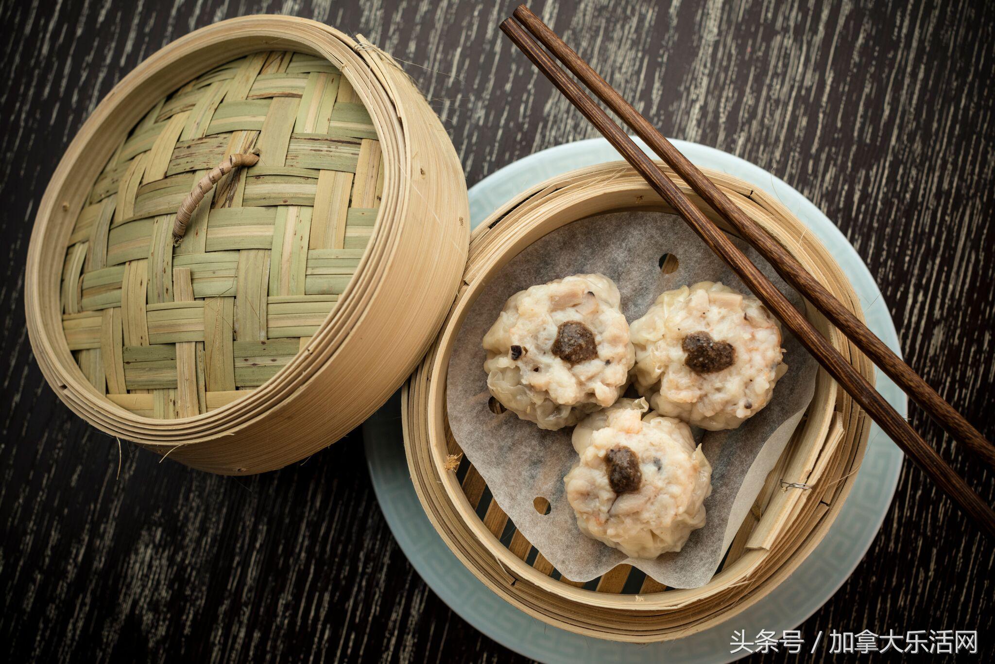 温哥华极致美食：Mott32卅二公馆ChanelNo.5鸡尾酒和北京烤鸭碰撞出的火花