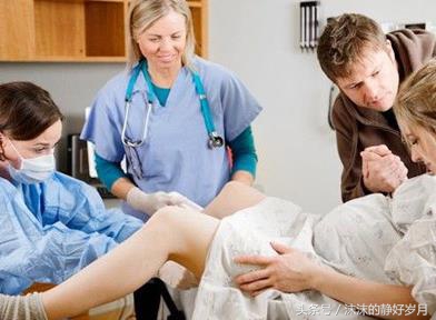 自由分娩的正确姿势,孕妈妈必须掌握的5种胎教方法