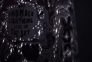 太空：给我送个汉堡，KFC：好嘞！