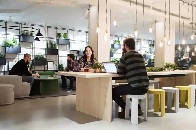 休假都不想去上班了,没有假期的工作好累想出去走走