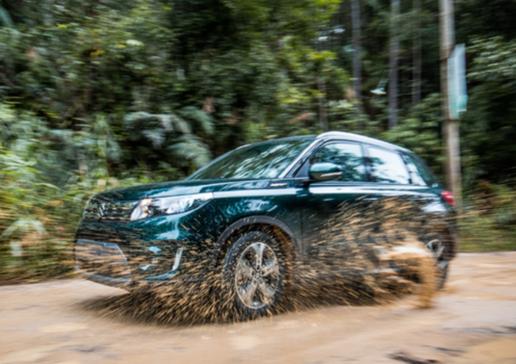 女司机自驾海南环岛旅游公路,铃木维特拉自驾西藏体验