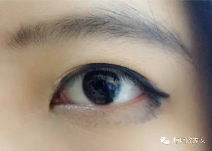种草机|用过满满一笔筒的眼线笔是怎样一种体验？