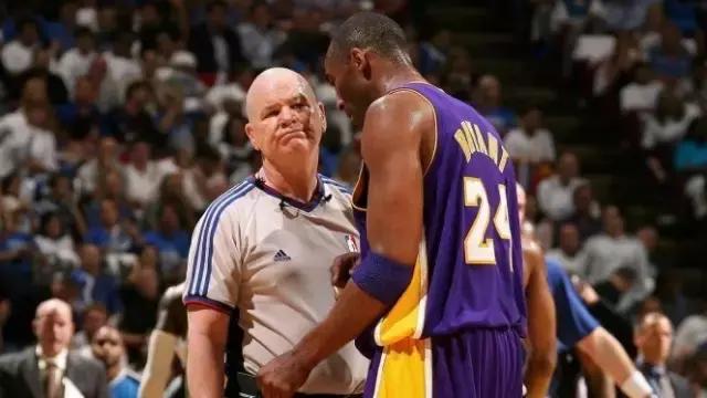 理性讨论:NBA联盟是否真的存在主场哨、黑哨?真相让人惊讶!