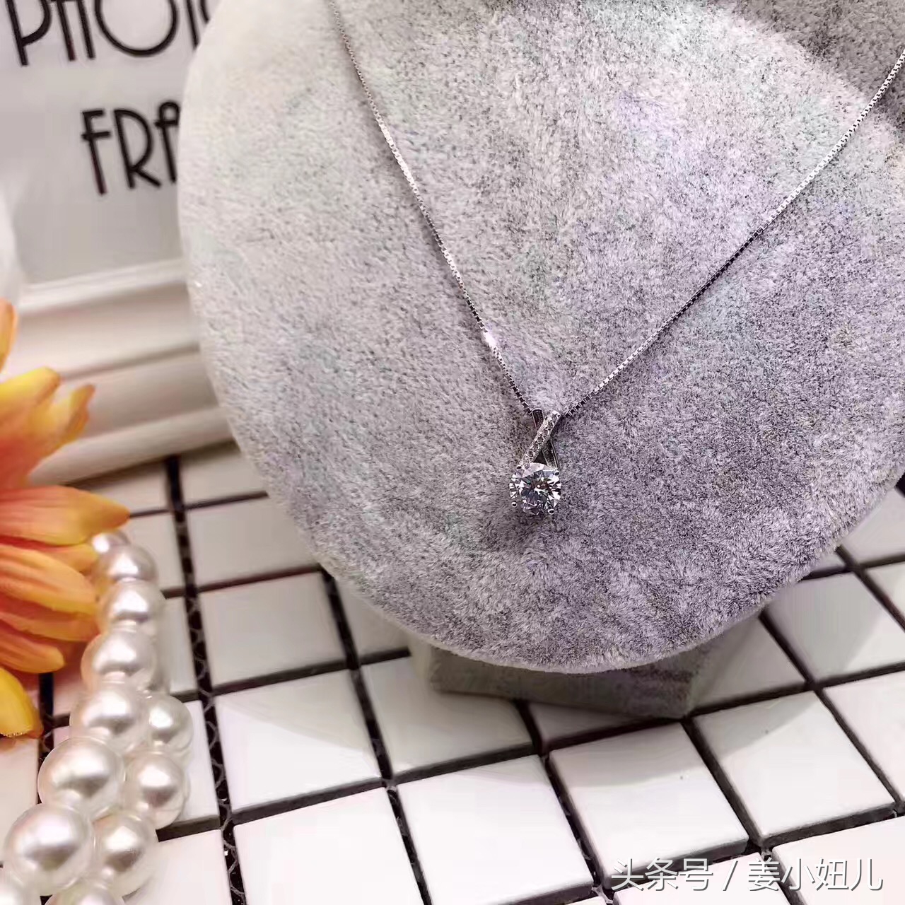 bulingbuling星空锁骨链 (锁骨链流行吗)