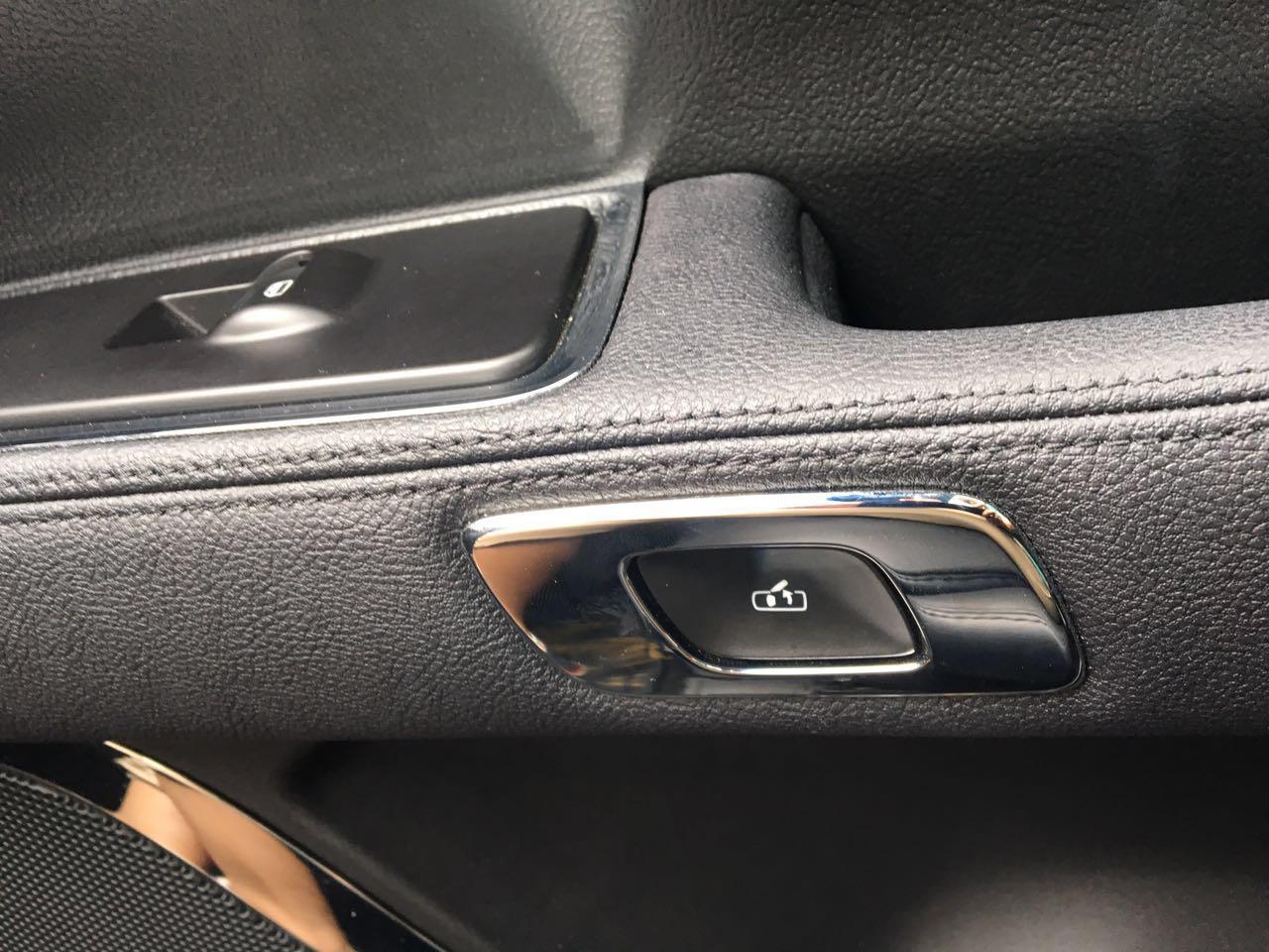 只是豪华版的蒙迪欧？开过林肯大陆2.0T，客观说说优缺点