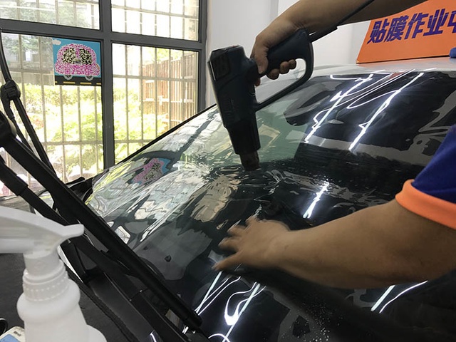 汽车贴膜全车贴膜哪里最便宜上海,上海汽车贴膜规则