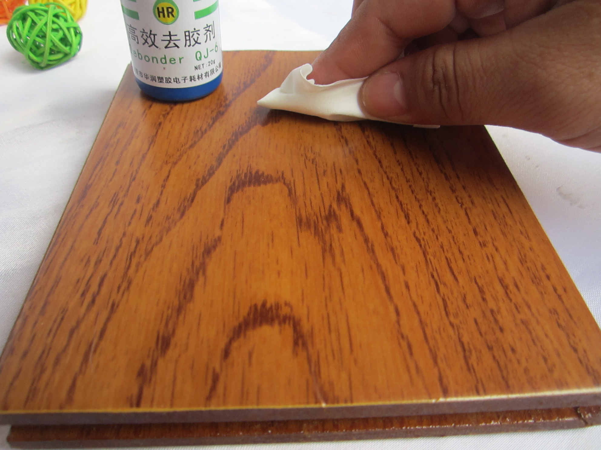 502胶水怎么去除掉,502胶水怎么洗掉最简单的方法