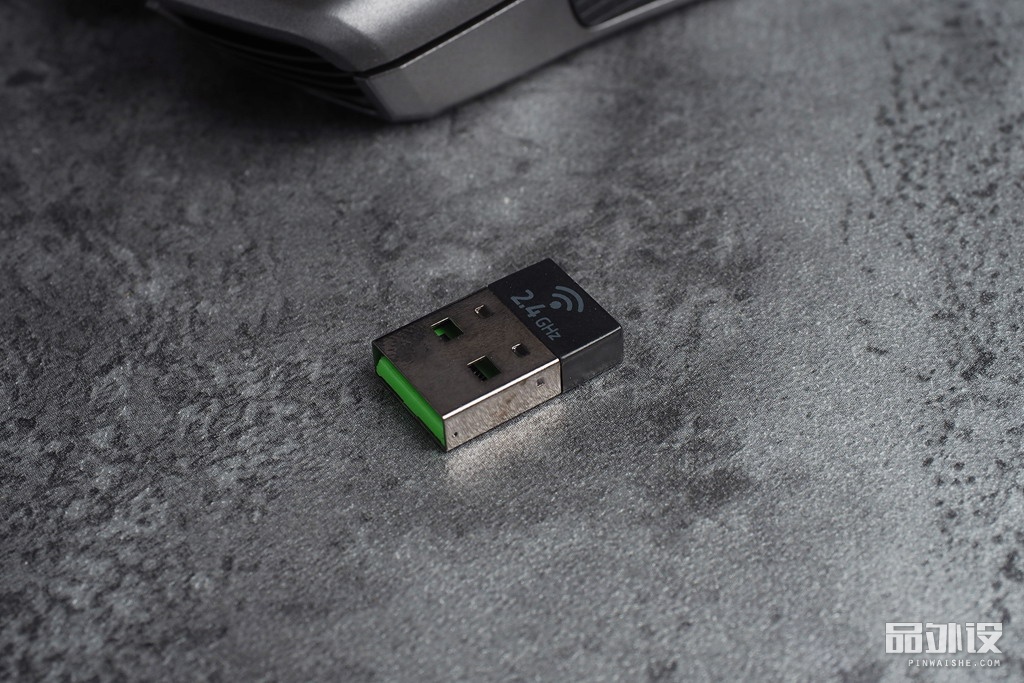 雷蛇鼠标锐蝮蛇怎么样,鼠标雷蛇锐蝮蛇粉色