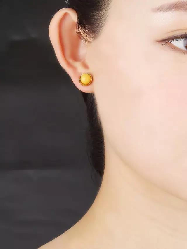 蜜蜡和什么搭配最好图片,蜜蜡的正确搭配图