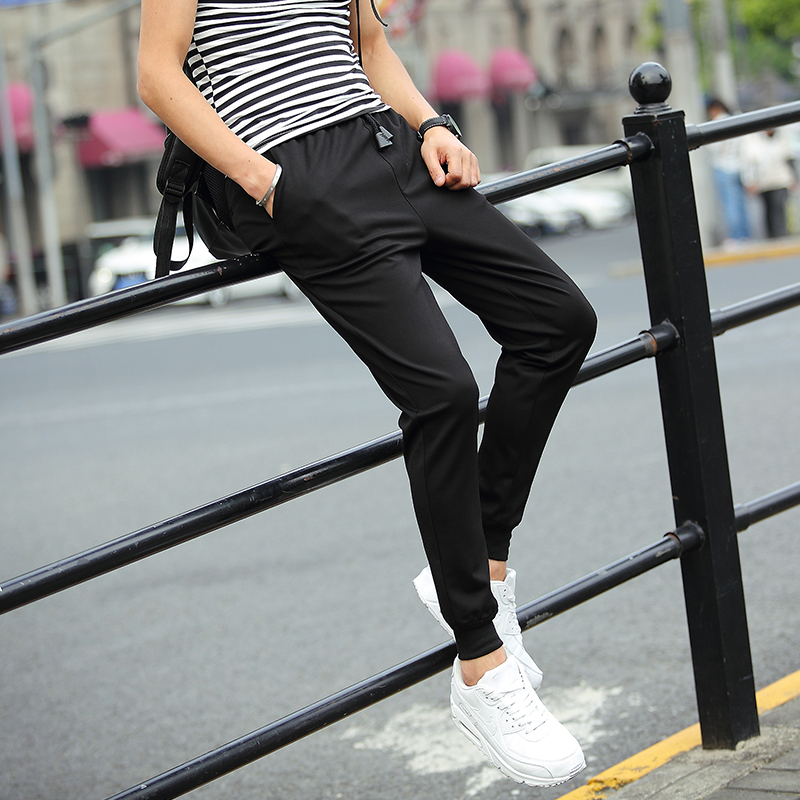 今年冬款最有个性的哈伦裤小脚裤,今年最火的哈伦裤加厚小脚裤