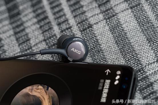 三星s8耳机akg兼容什么型号,三星s8有akg耳机吗