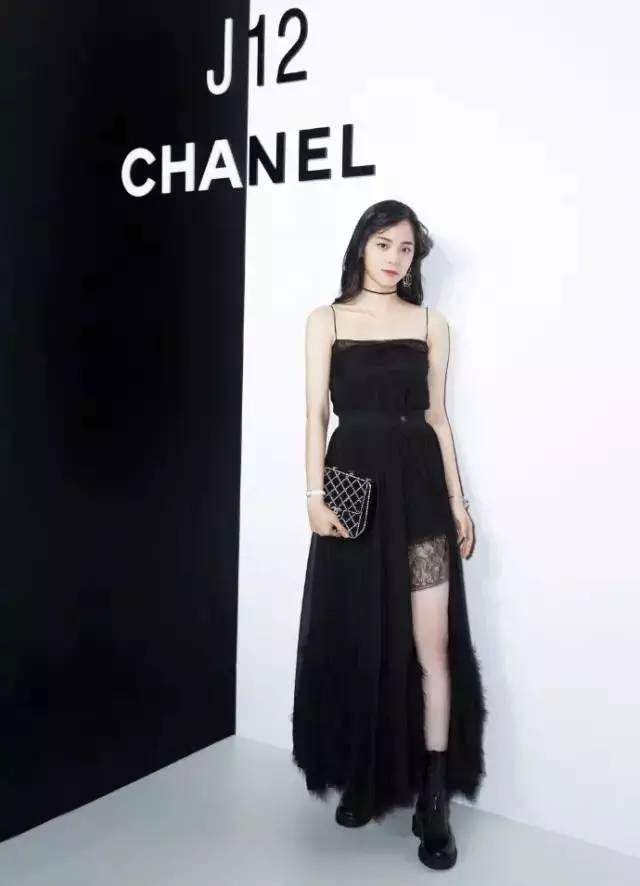 扮嫩穿搭,扮嫩服饰