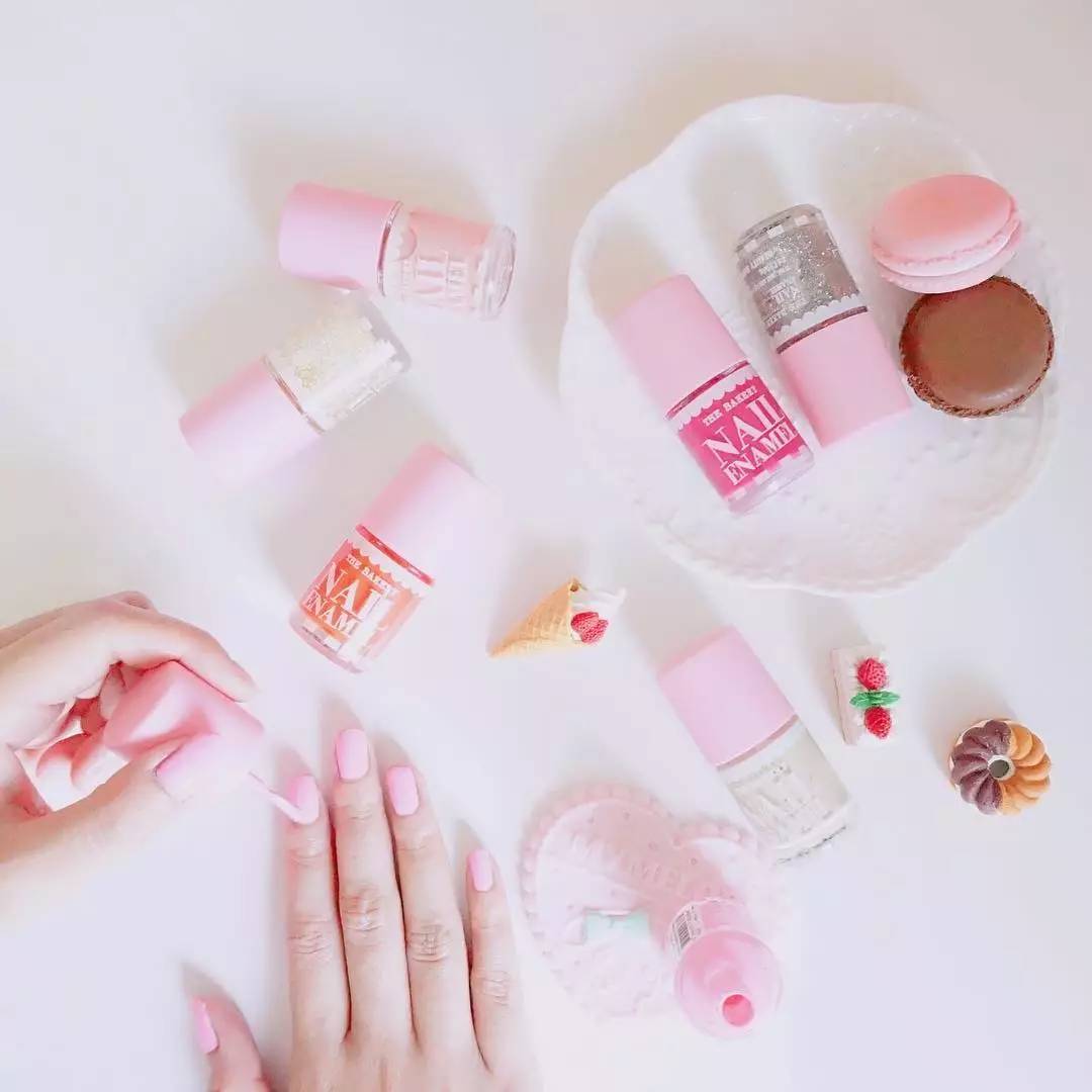 60块买好用的彩妆全套,便宜又好用的泰国妆