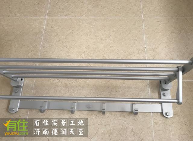 这对80后小夫妻,把家打造的甜蜜又温馨