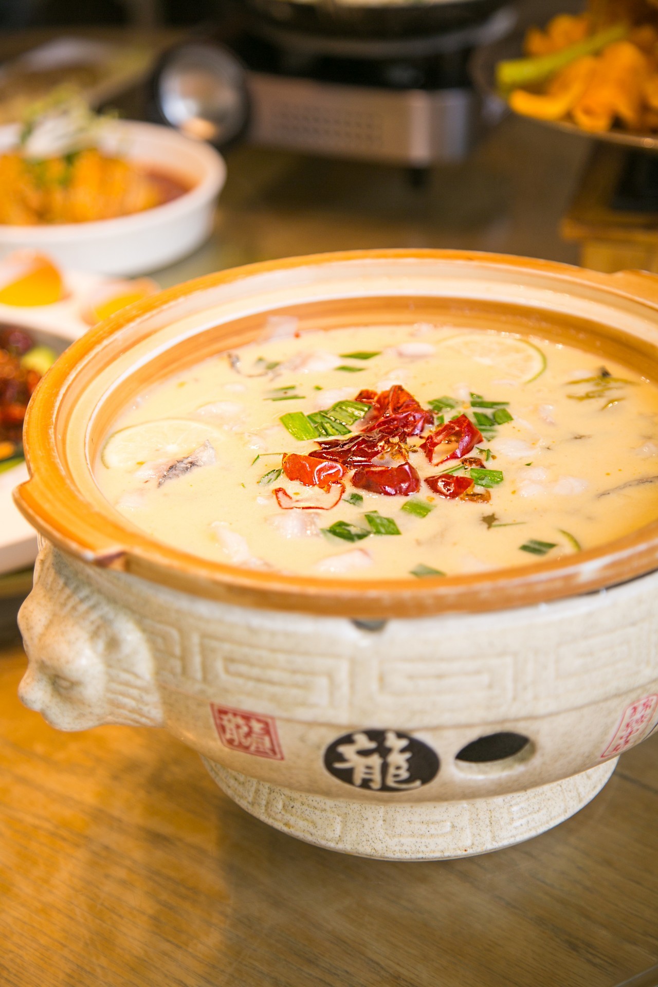 花一元品尝任意菜品,川食公馆为庆祝怡丰城店开业,也是给力了!