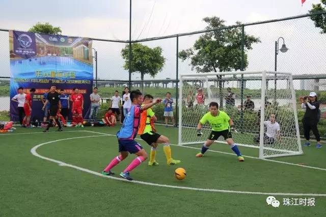 他们是佛山的足球英雄！就在你我身边，大多你都认识！
