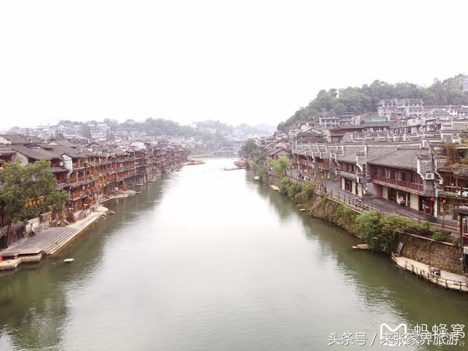 张家界五日游多少钱一个人 (自己张家界六日游详细攻略)